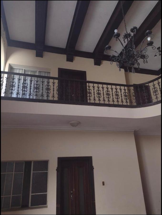 Casa Del Viajero Colonial Guatemala公寓 外观 照片